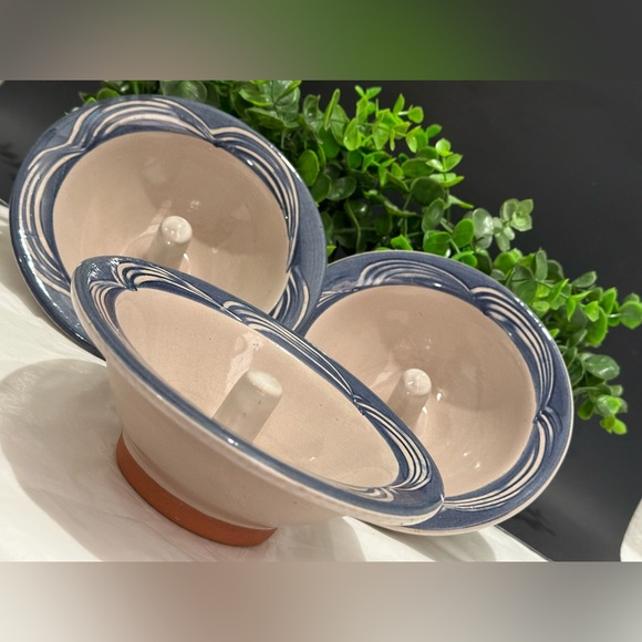 4 Original Apple Baker-Baking Dish-Pottery Paris Maine-4 Dishes but you see 3 ๐ - Picture 6 of 6